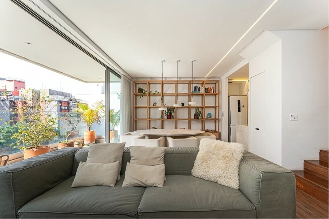 CCÁ 173 Apto 601371031-65 - REMAX Boutique Exclusividades
