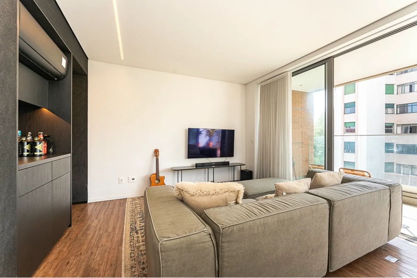CCÁ 173 Apto 601371031-65 - REMAX Boutique Exclusividades