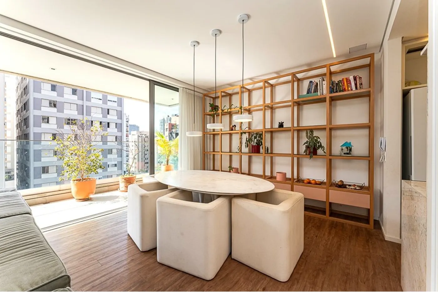 CCÁ 173 Apto 601371031-65 - REMAX Boutique Exclusividades