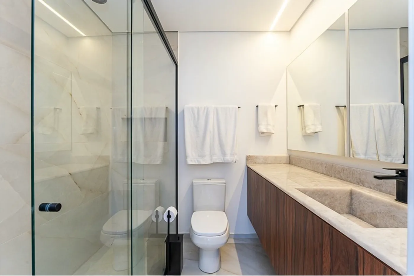 CCÁ 173 Apto 601371031-65 - REMAX Boutique Exclusividades