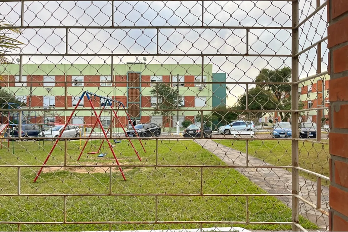 CCM 565 Apto 610191048-33 - REMAX Casa Sul Exclusividades