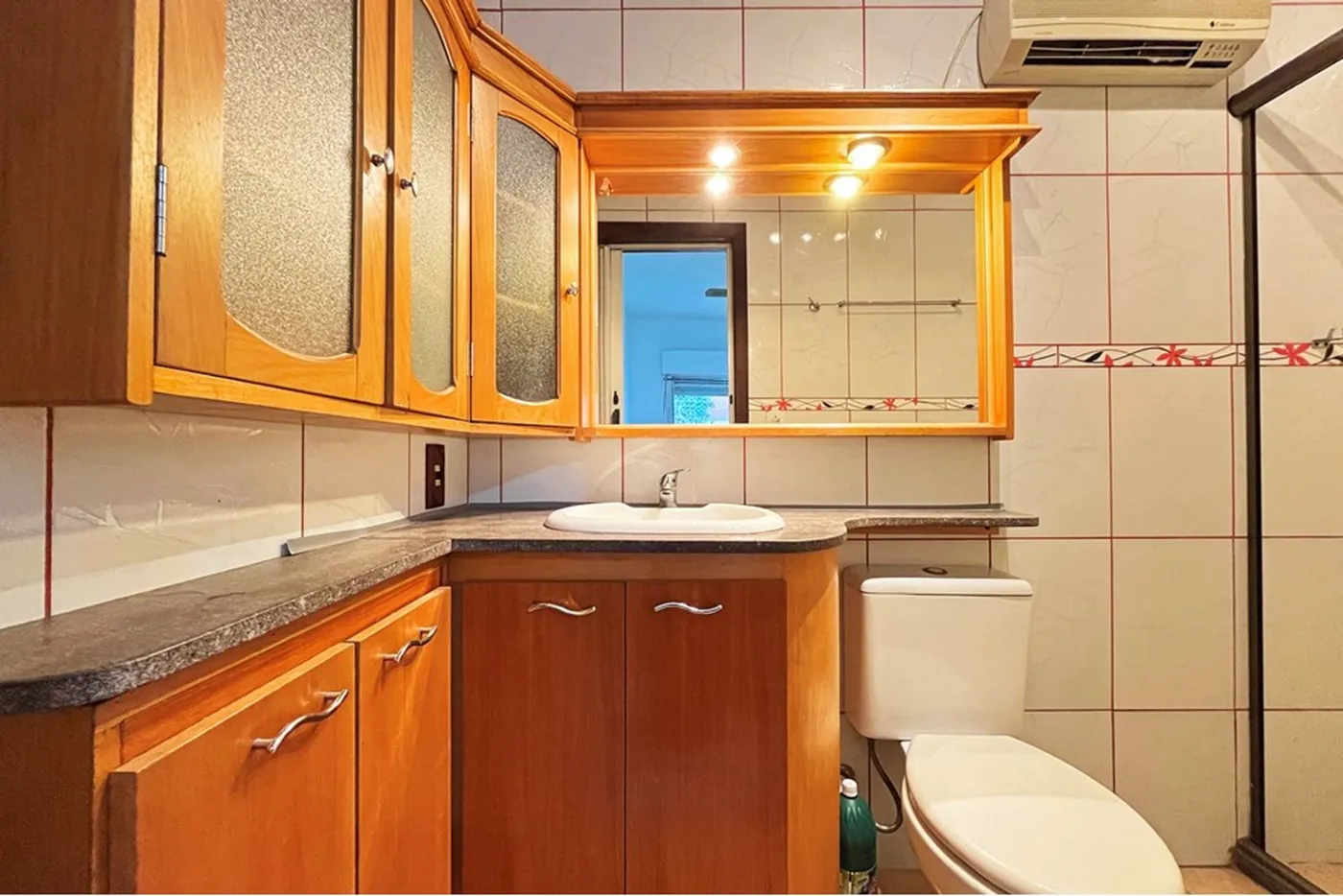 CCM 565 Apto 610191048-33 - REMAX Casa Sul Exclusividades