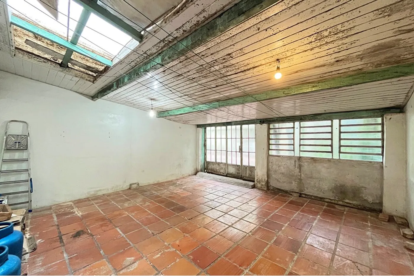 CCM 565 Apto 610191048-33 - REMAX Casa Sul Exclusividades