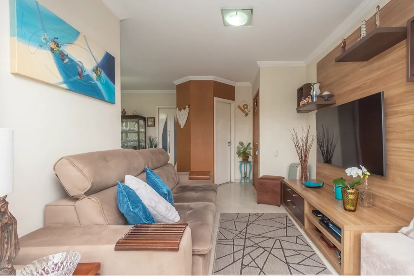 VCEDI 621 Apto 602031024-99 - REMAX Classique Exclusividades