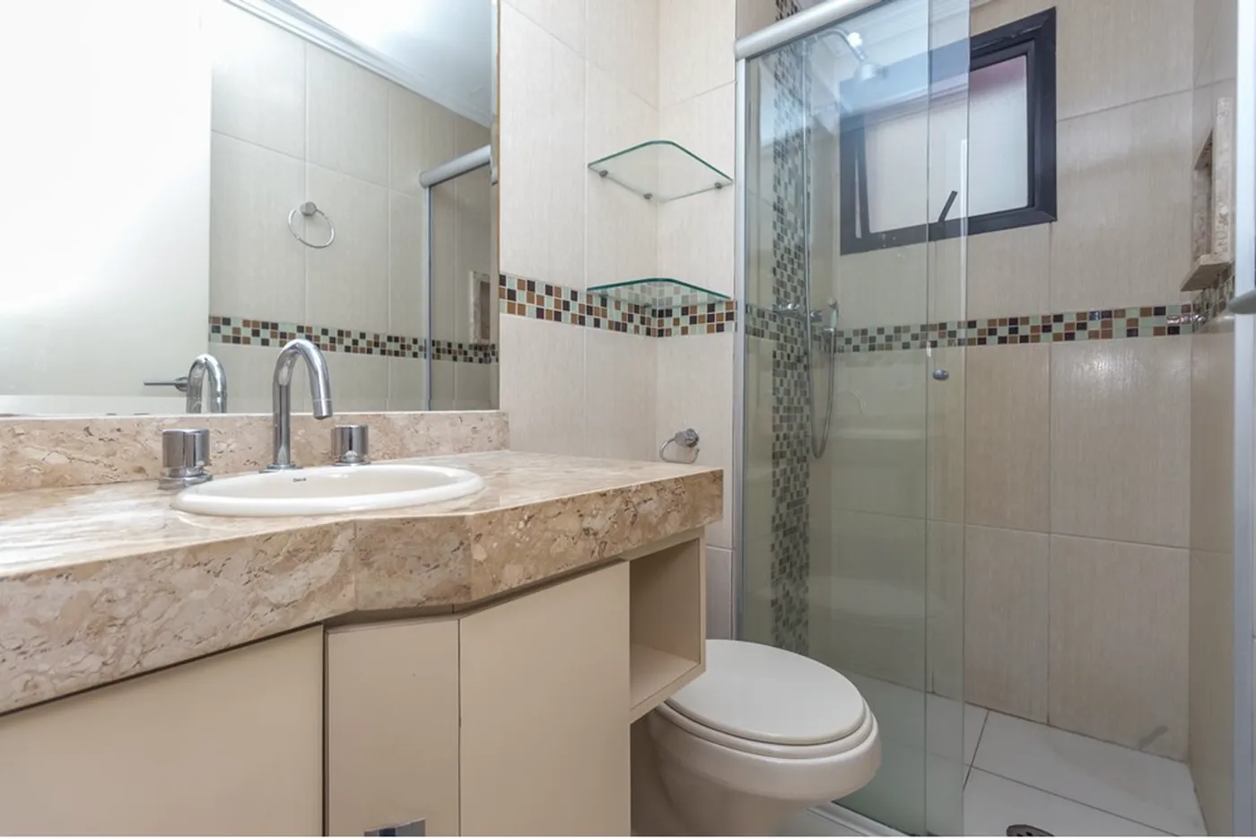 VCEDI 621 Apto 602031024-99 - REMAX Classique Exclusividades