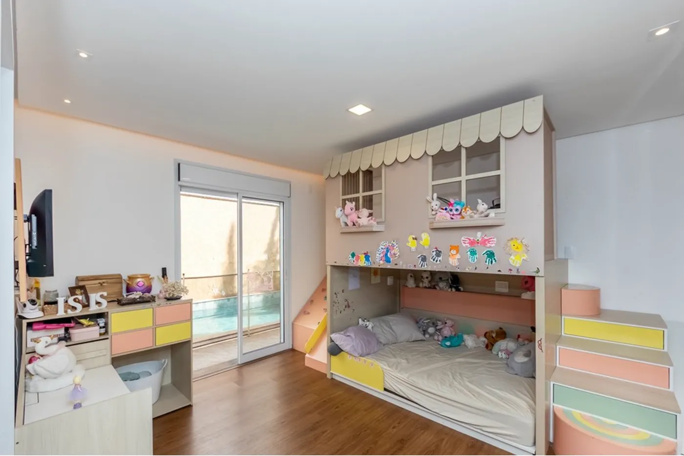 JMMRP 245 Casa 601081013-32 - REMAX Lepex Exclusividades
