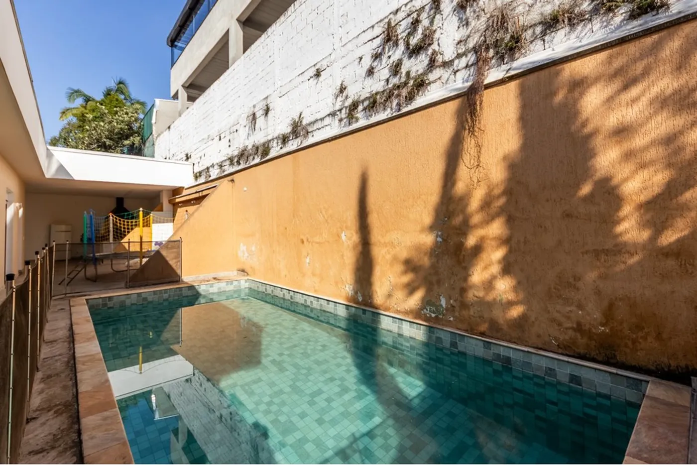 JMMRP 245 Casa 601081013-32 - REMAX Lepex Exclusividades