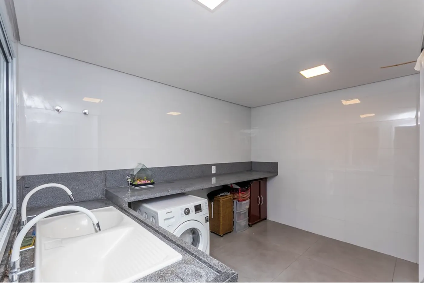 JMMRP 245 Casa 601081013-32 - REMAX Lepex Exclusividades
