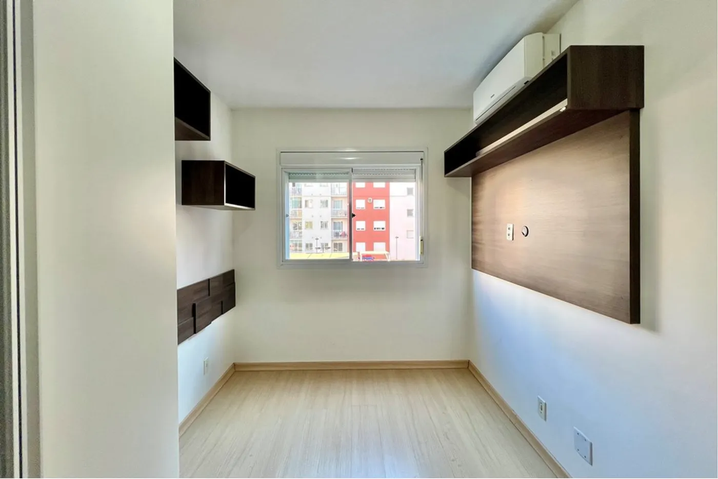 FJC 700 Apto 610241017-84 - REMAX 520 Exclusividades