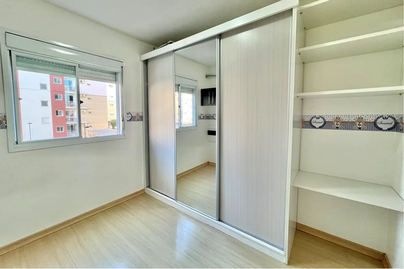 FJC 700 Apto 610241017-84 - REMAX 520 Exclusividades