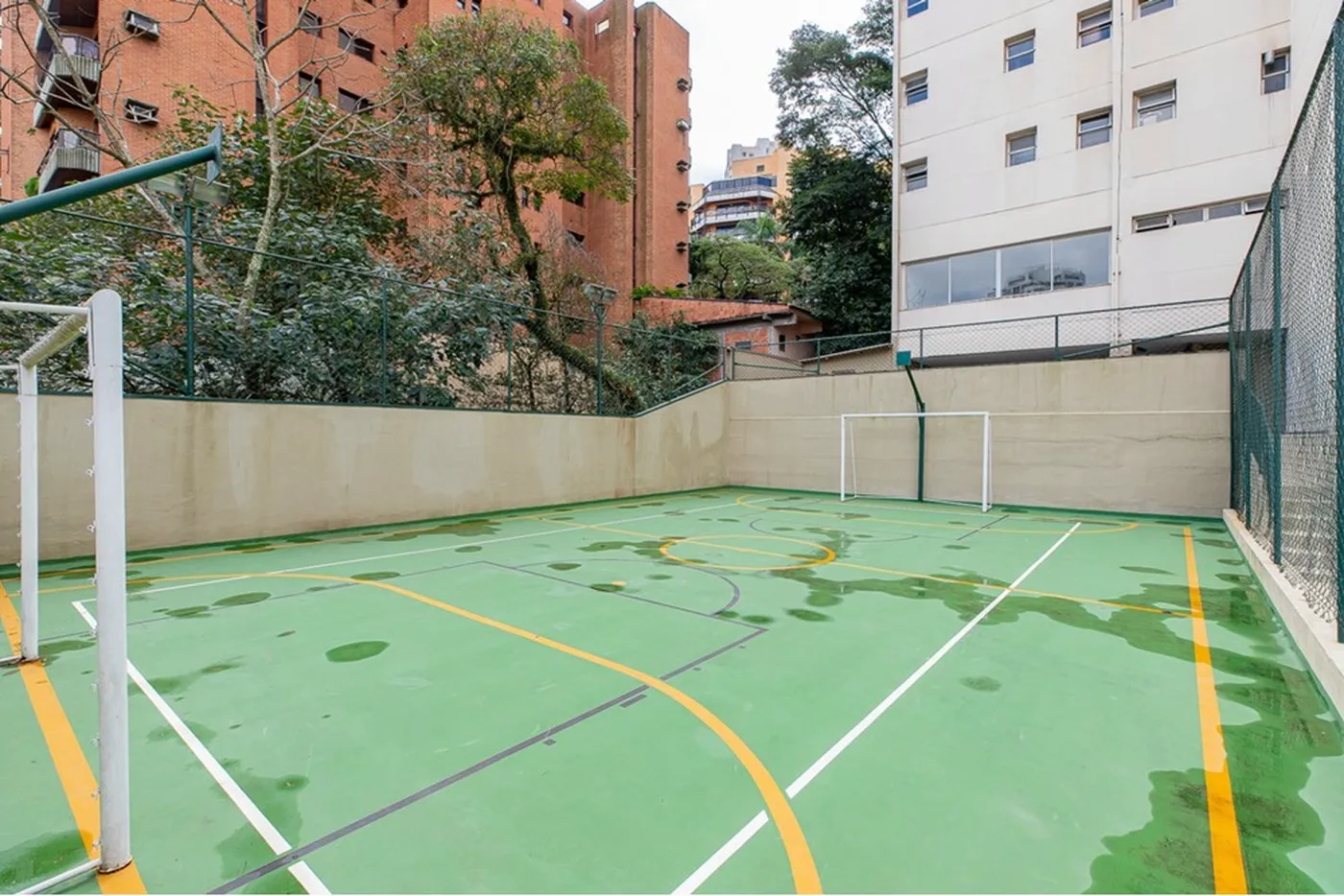 VAFG 989 Apto 601131006-115 - REMAX Ares Exclusividades