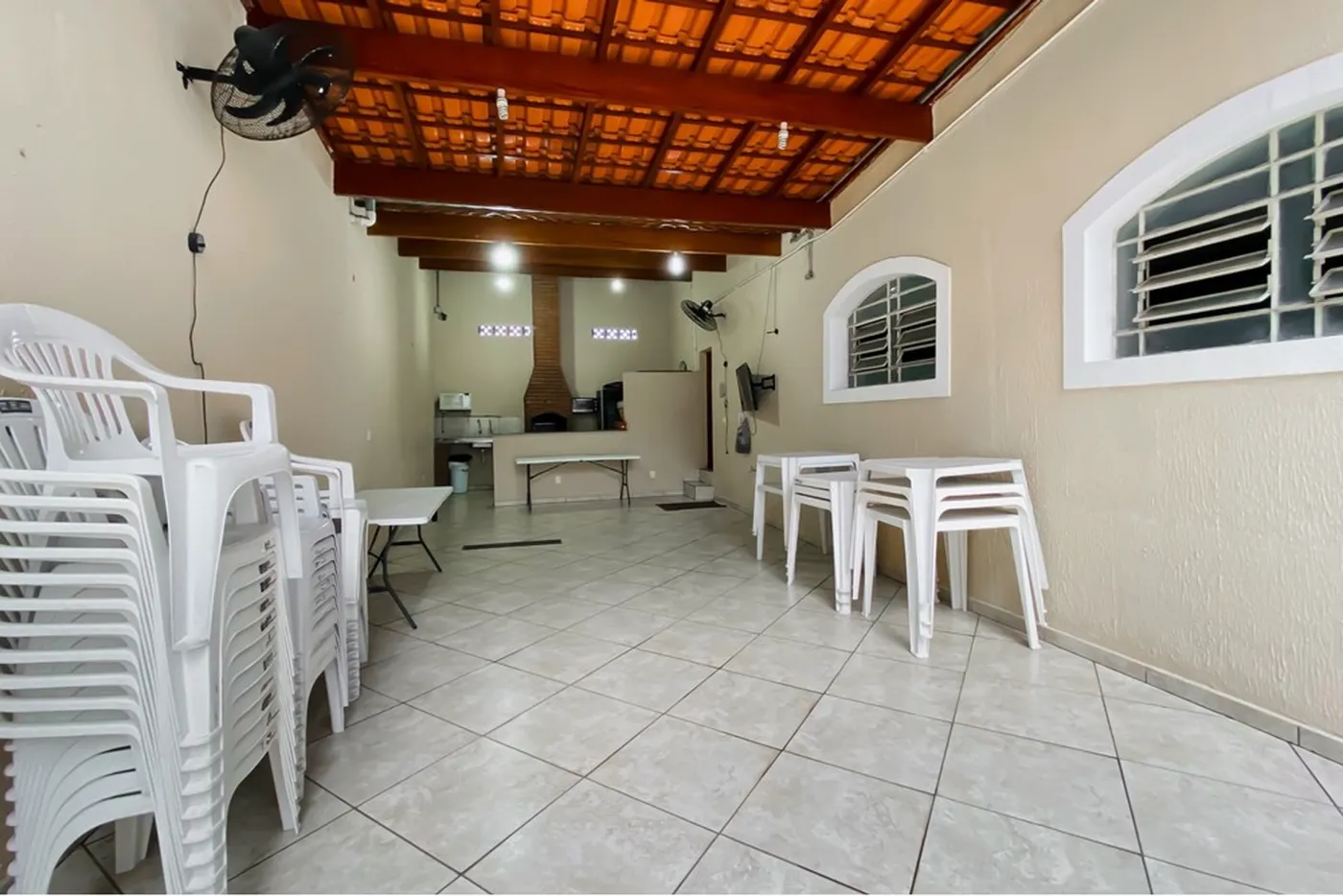 VPT 70 Apto 601811024-27 - REMAX HomeVision Exclusividades
