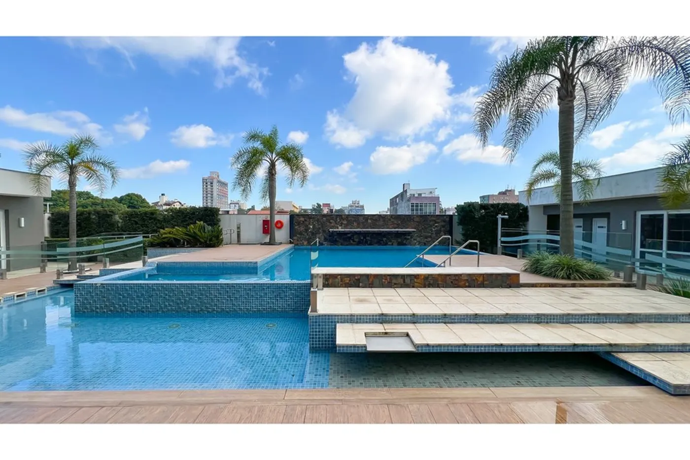 CRAS 146 Apto 610371006-43 - REMAX Rocket Exclusividades