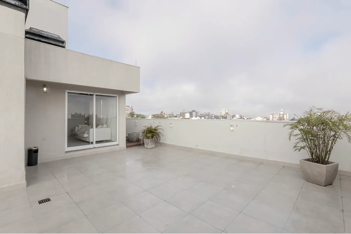 TGR 1344 Apto 612521072-19 - REMAX Place Exclusividades