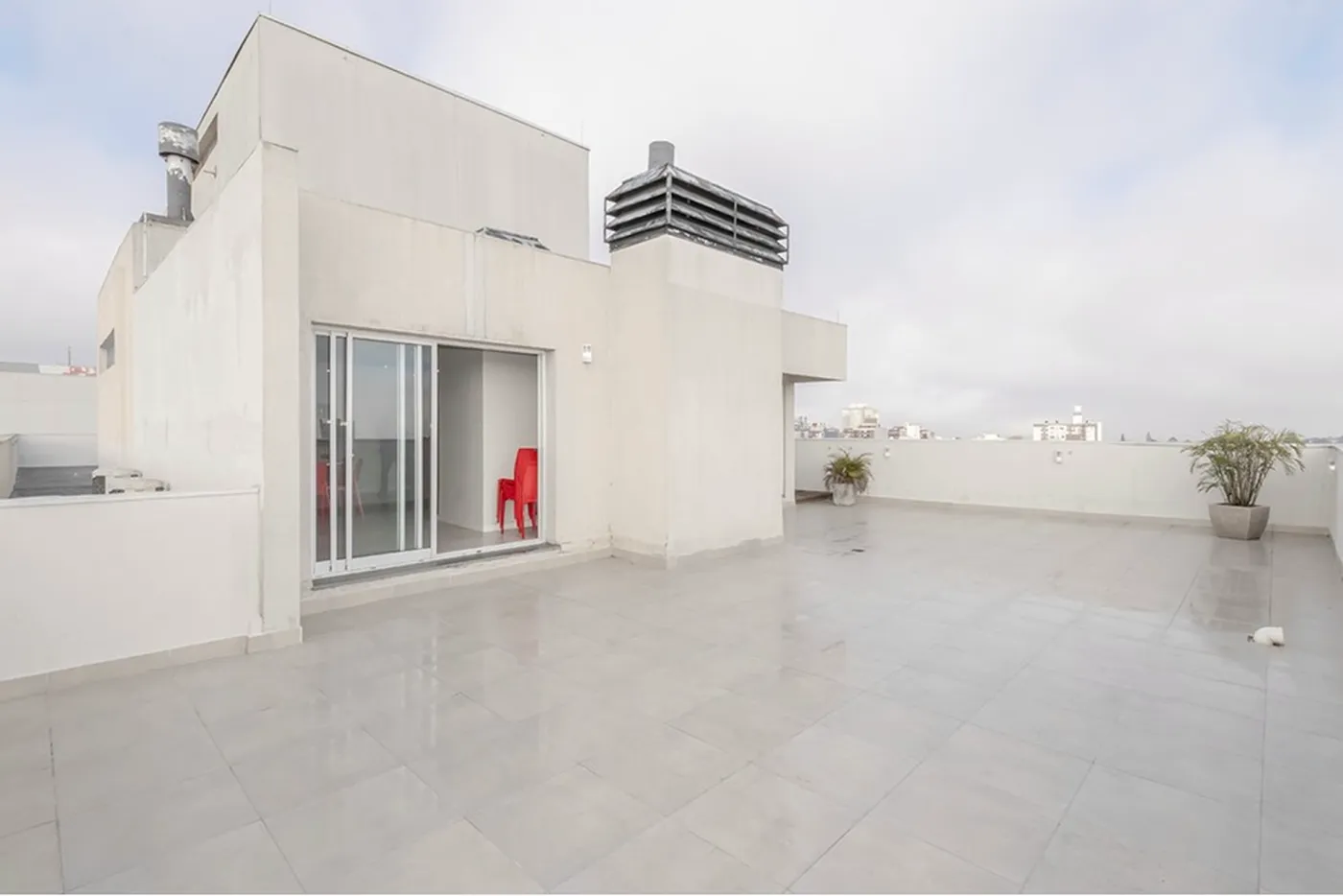 TGR 1344 Apto 612521072-19 - REMAX Place Exclusividades