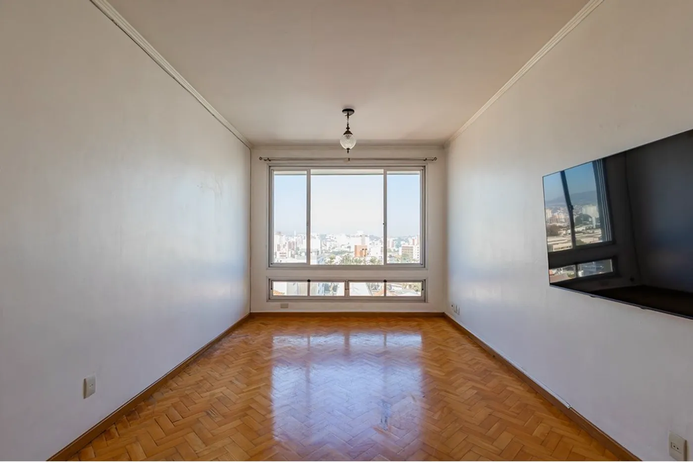 SCPA 865 Apto 610101012-17 - REMAX Tri Exclusividades