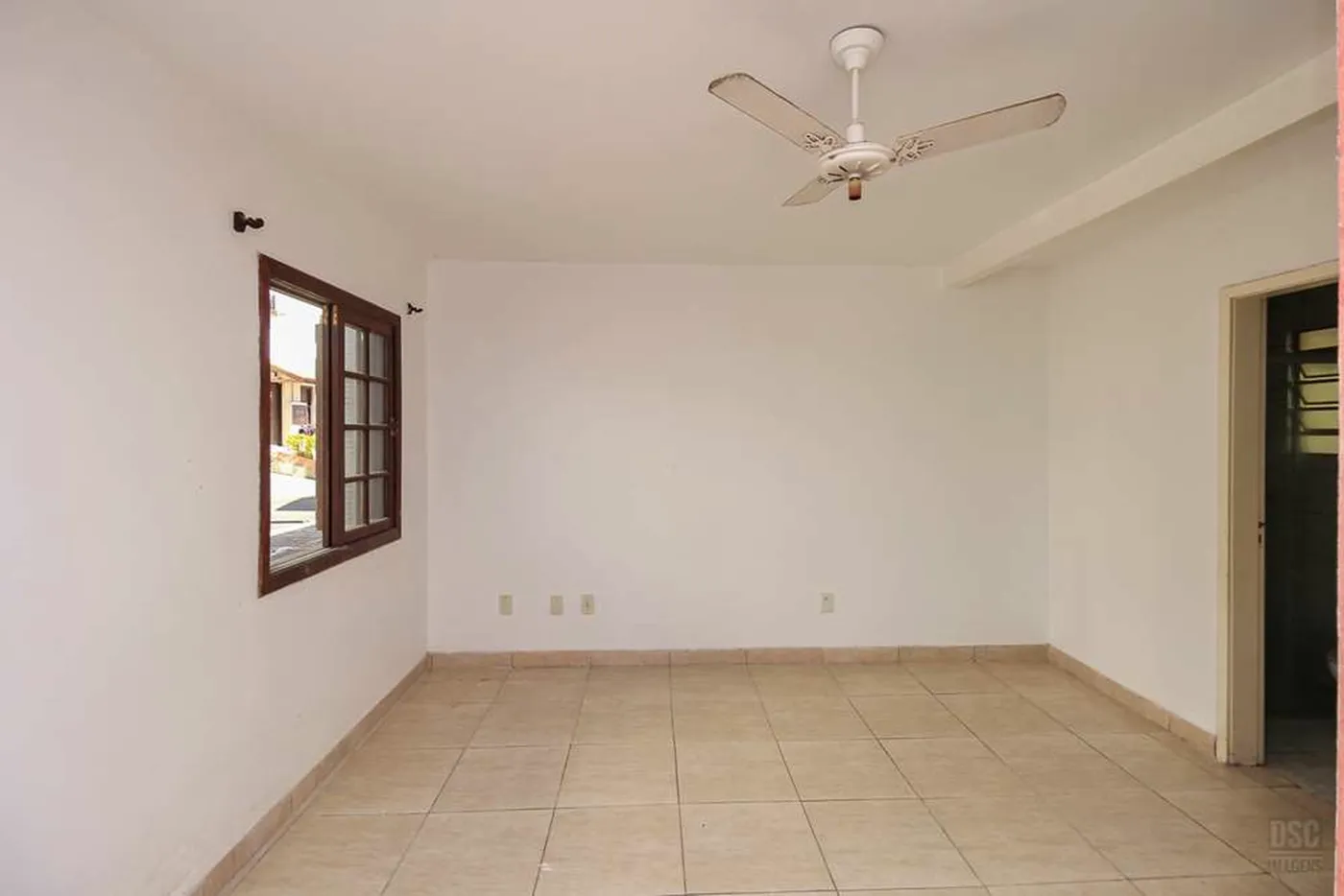 VNMC 100 Casa 610191037-89 - REMAX Casa Sul Exclusividades