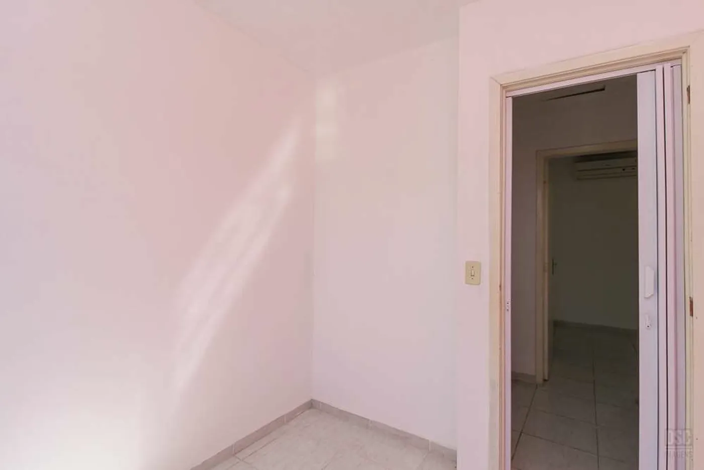 VNMC 100 Casa 610191037-89 - REMAX Casa Sul Exclusividades