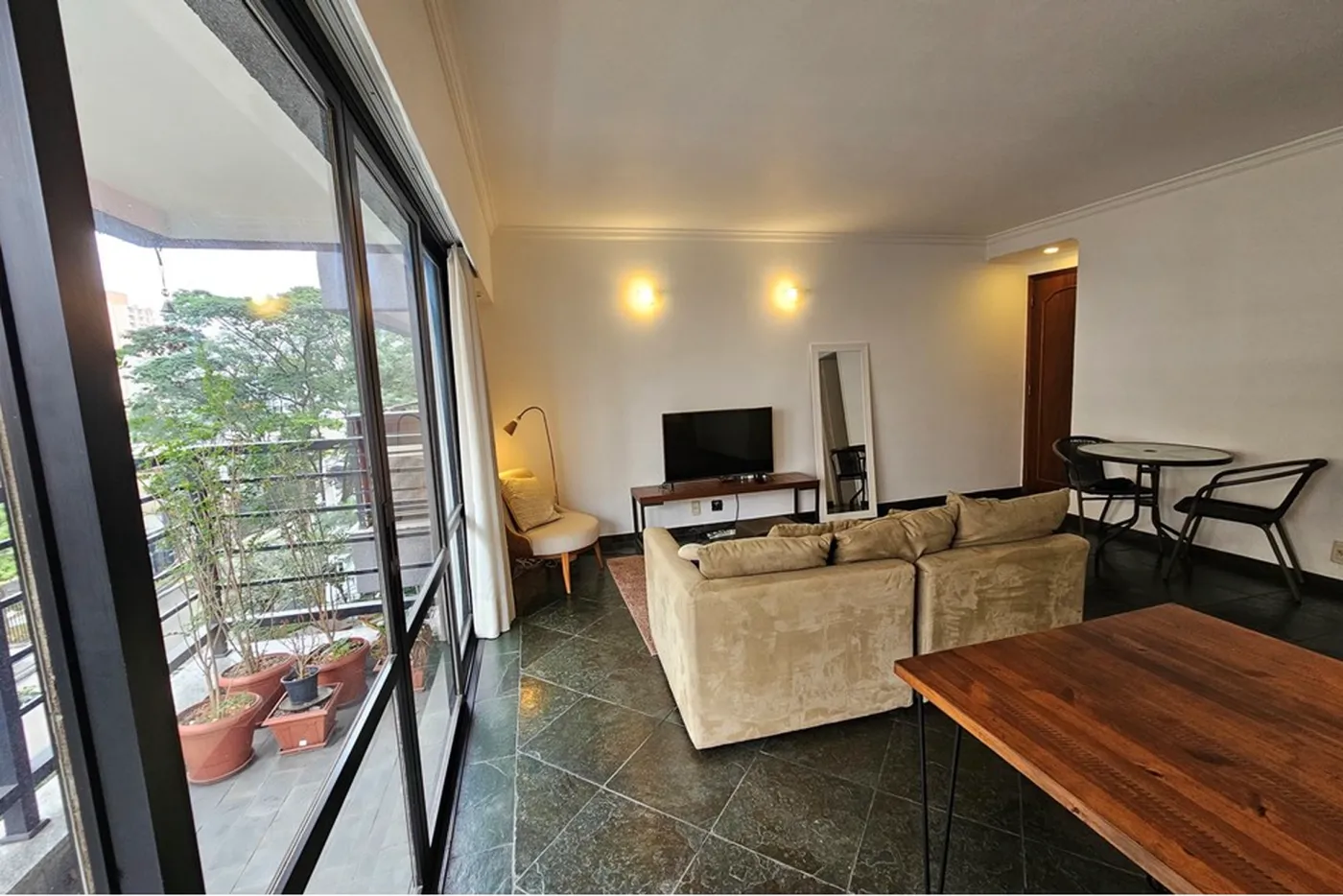 VODCDM 122 Apto 601971076-28 - REMAX Empire Exclusividades