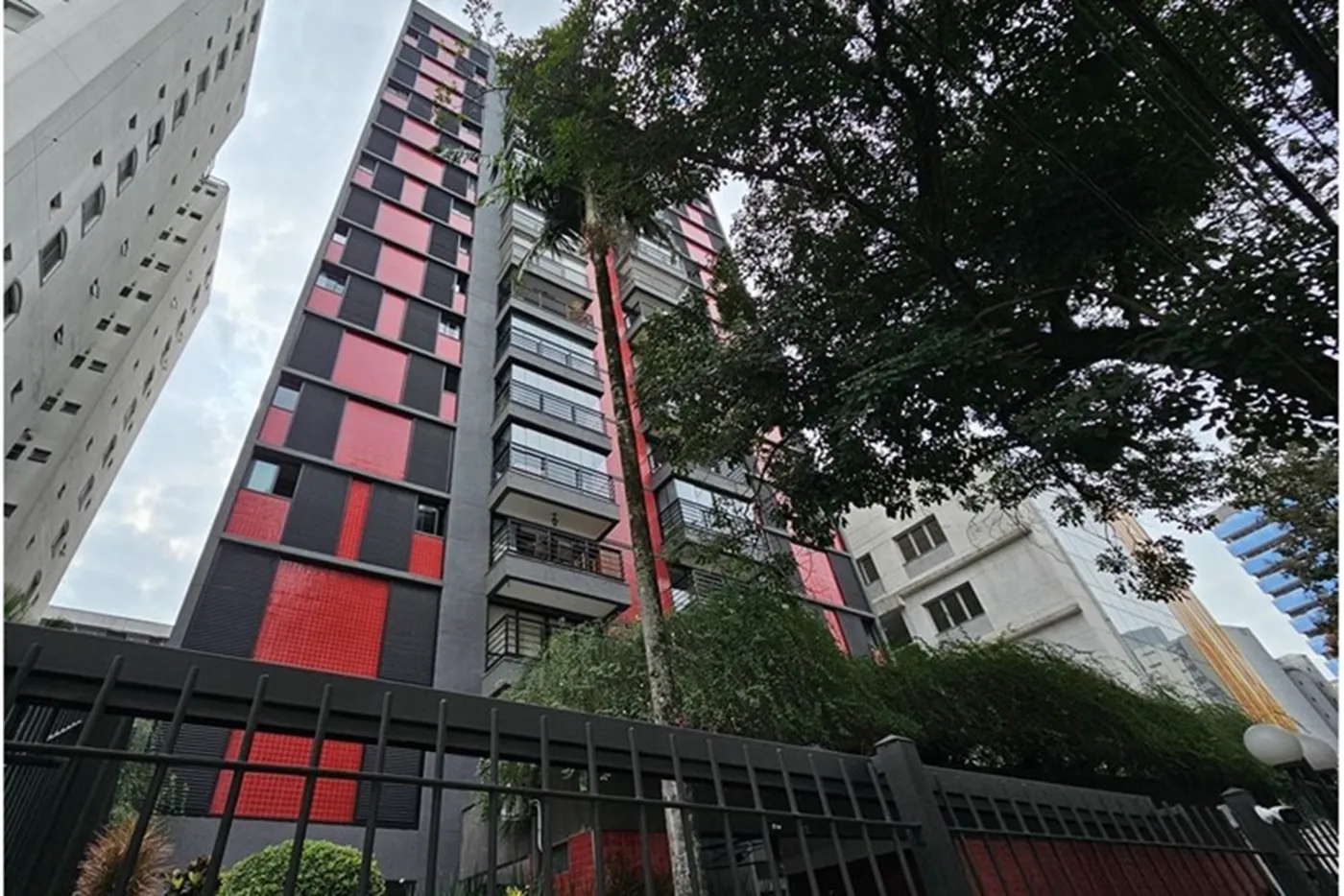 VODCDM 122 Apto 601971076-28 - REMAX Empire Exclusividades