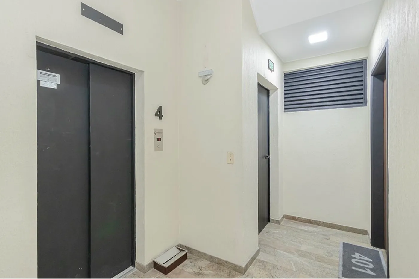 RBVDG 423 Loja 612521076-3 - REMAX Place Exclusividades
