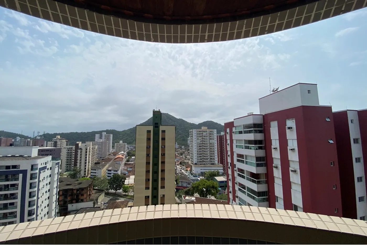 CDFGEDF 370 Apto 601131017-48 - REMAX Ares Exclusividades
