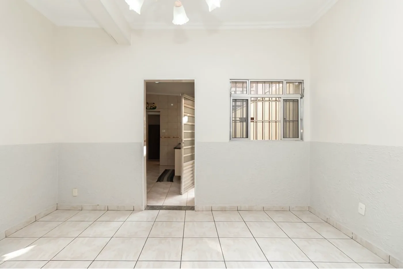 ADSPG 109 Casa 602291041-27 - REMAX B12 Exclusividades