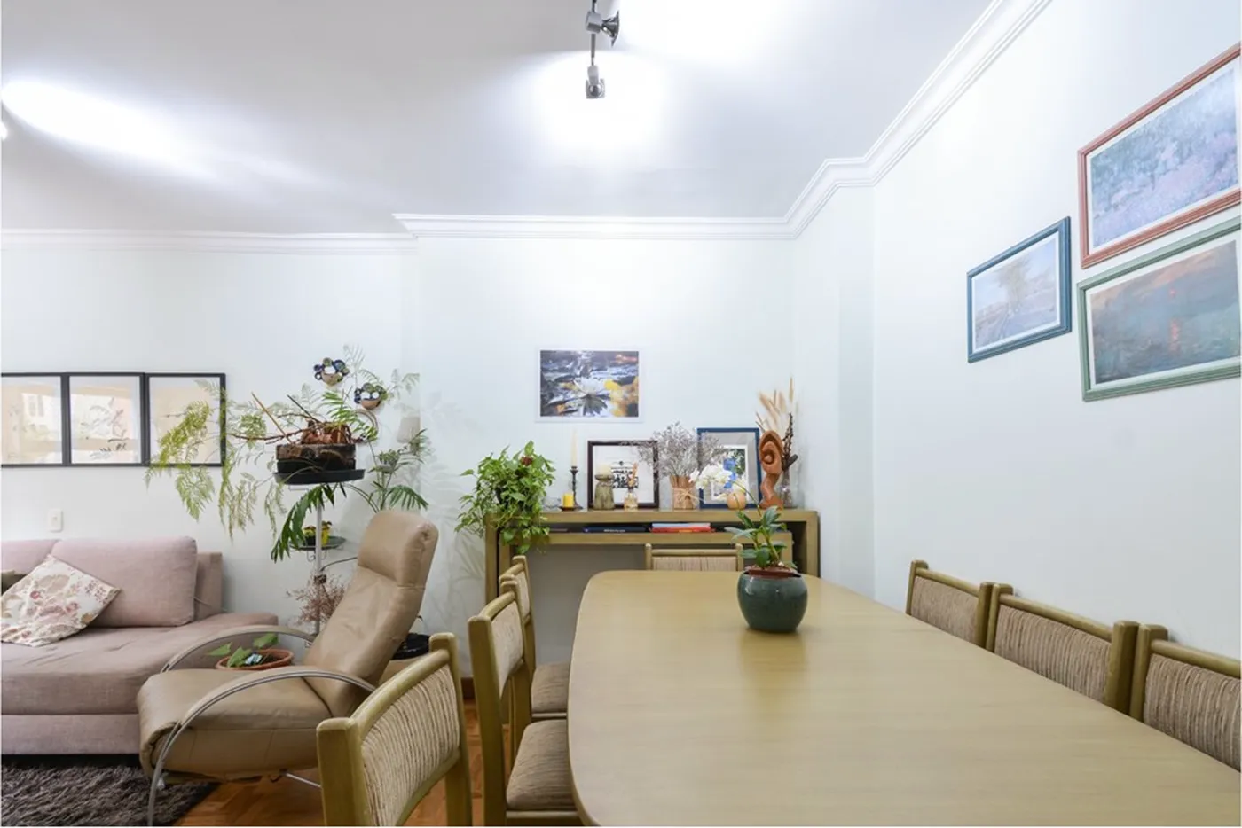 CCS 927 Apto 601241003-176 - REMAX Ville Exclusividades