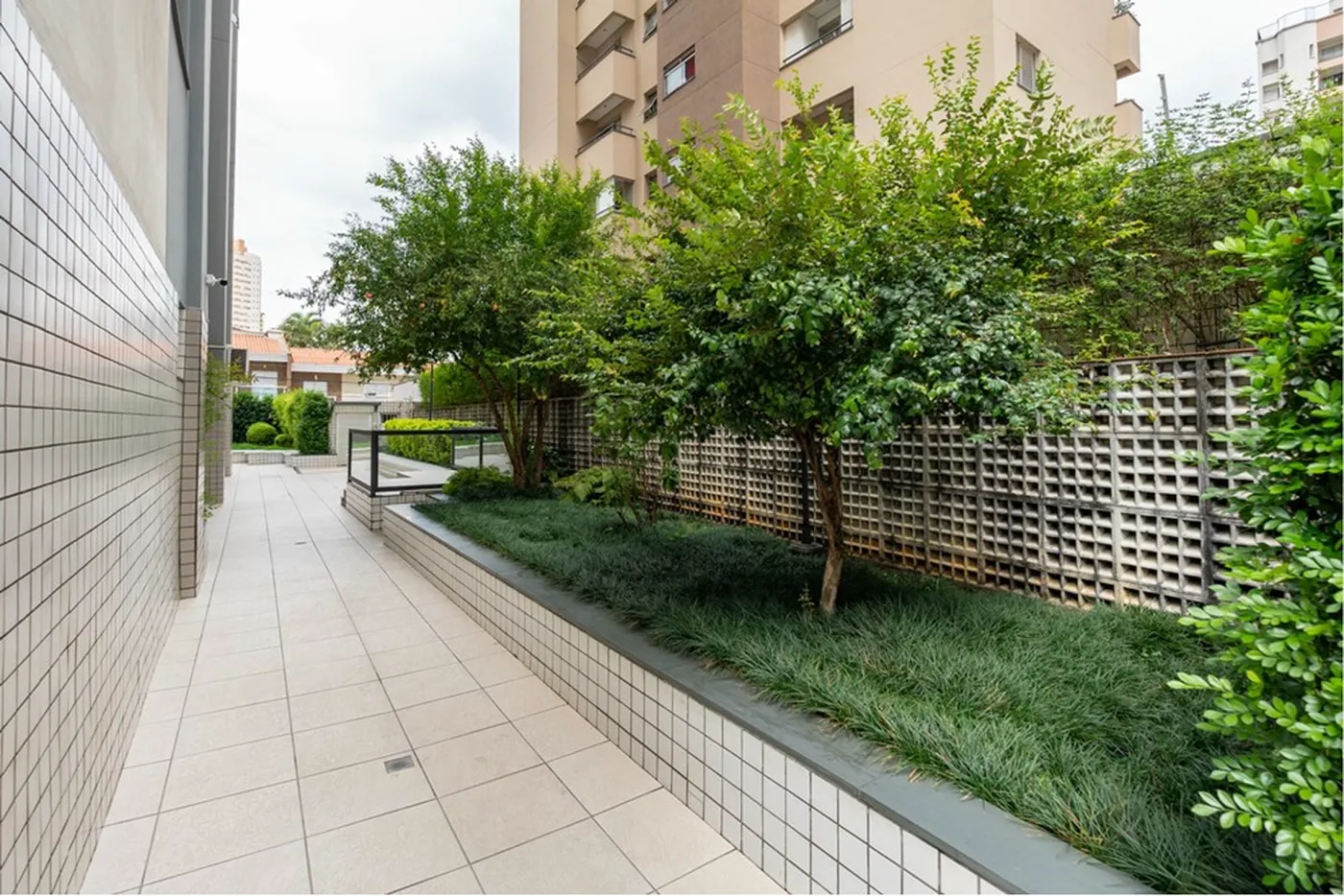 VGDCB 120 Apto 601971051-46 - REMAX Empire Exclusividades