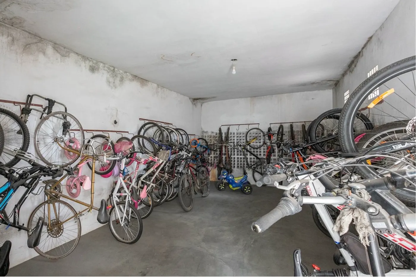 VGDCB 120 Apto 601971051-46 - REMAX Empire Exclusividades