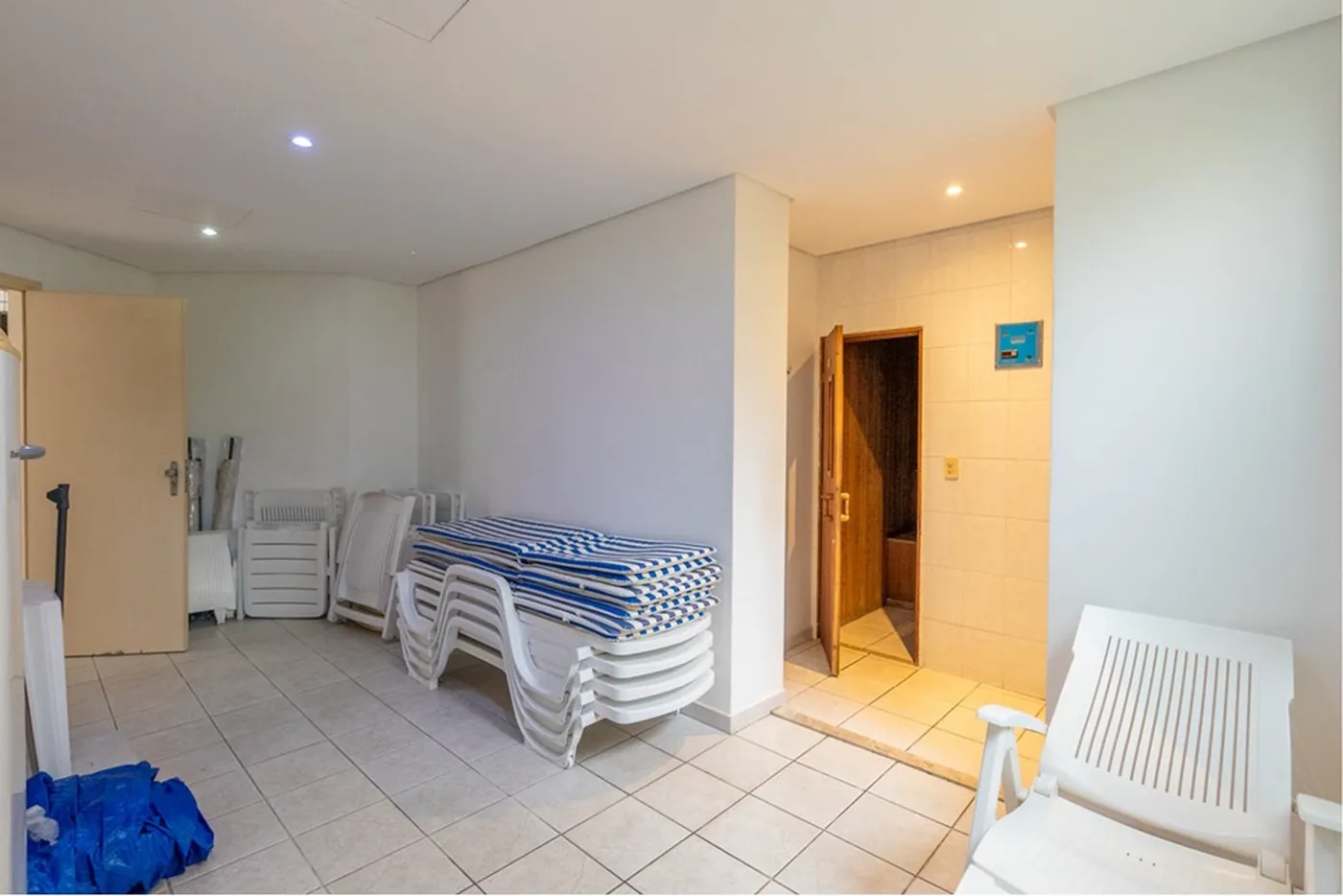 VGDCB 120 Apto 601971051-46 - REMAX Empire Exclusividades