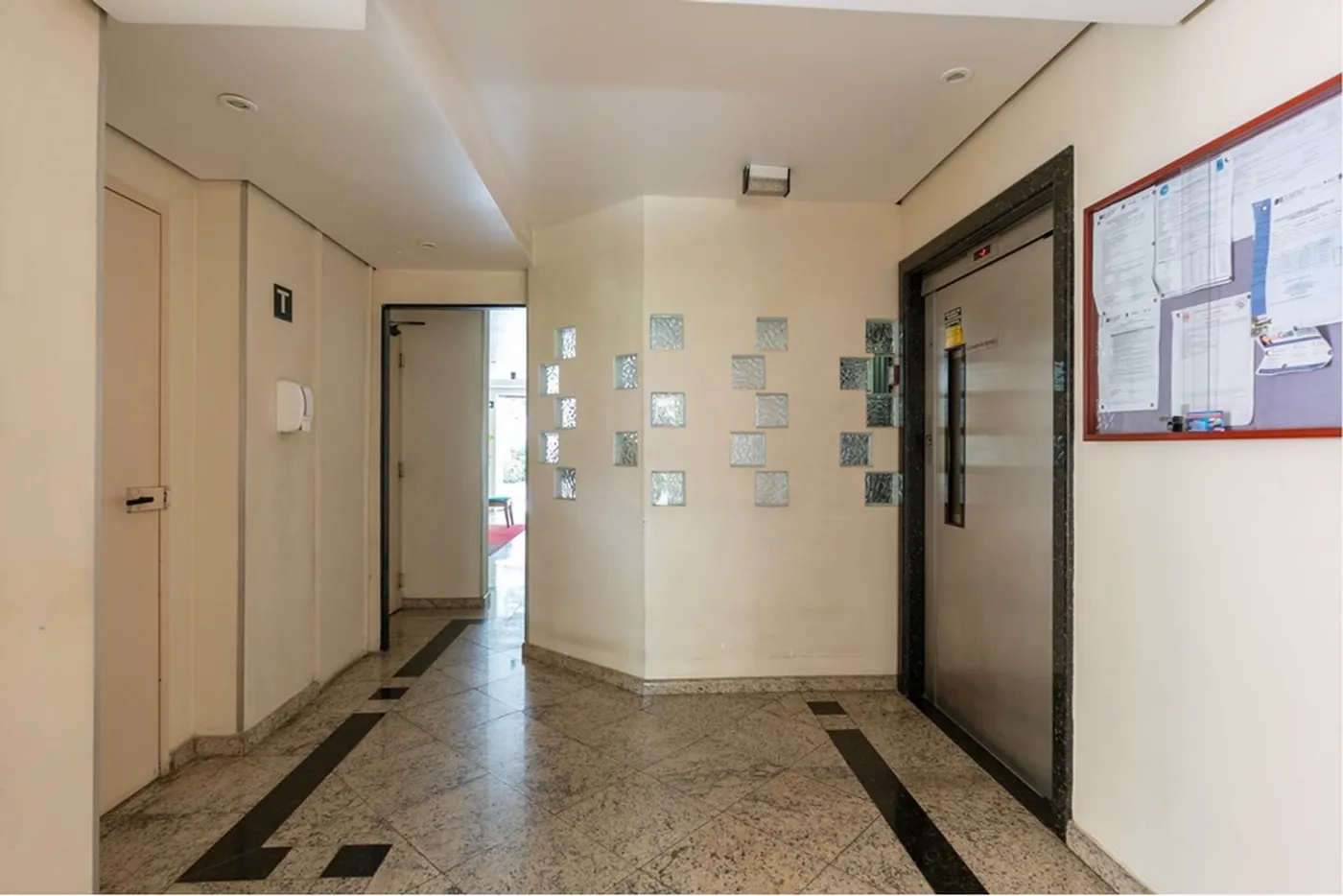 VGDCB 120 Apto 601971051-46 - REMAX Empire Exclusividades