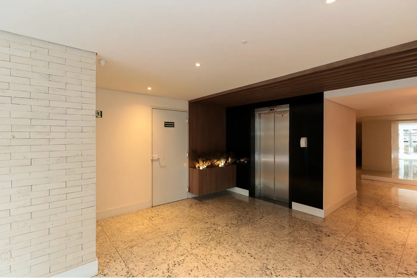 VPRP 905 Apto 601081090-6 - REMAX Lepex Exclusividades