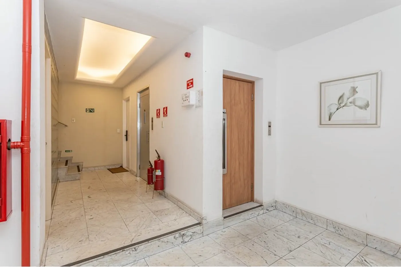 HBDI 564 Apto 601401020-55 - REMAX Paradisus Exclusividades