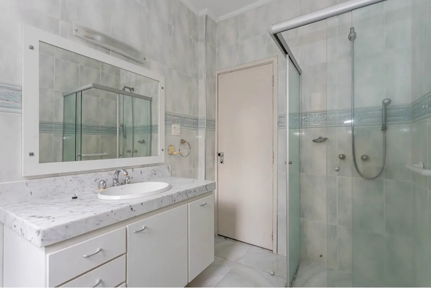 HBDI 564 Apto 601401020-55 - REMAX Paradisus Exclusividades