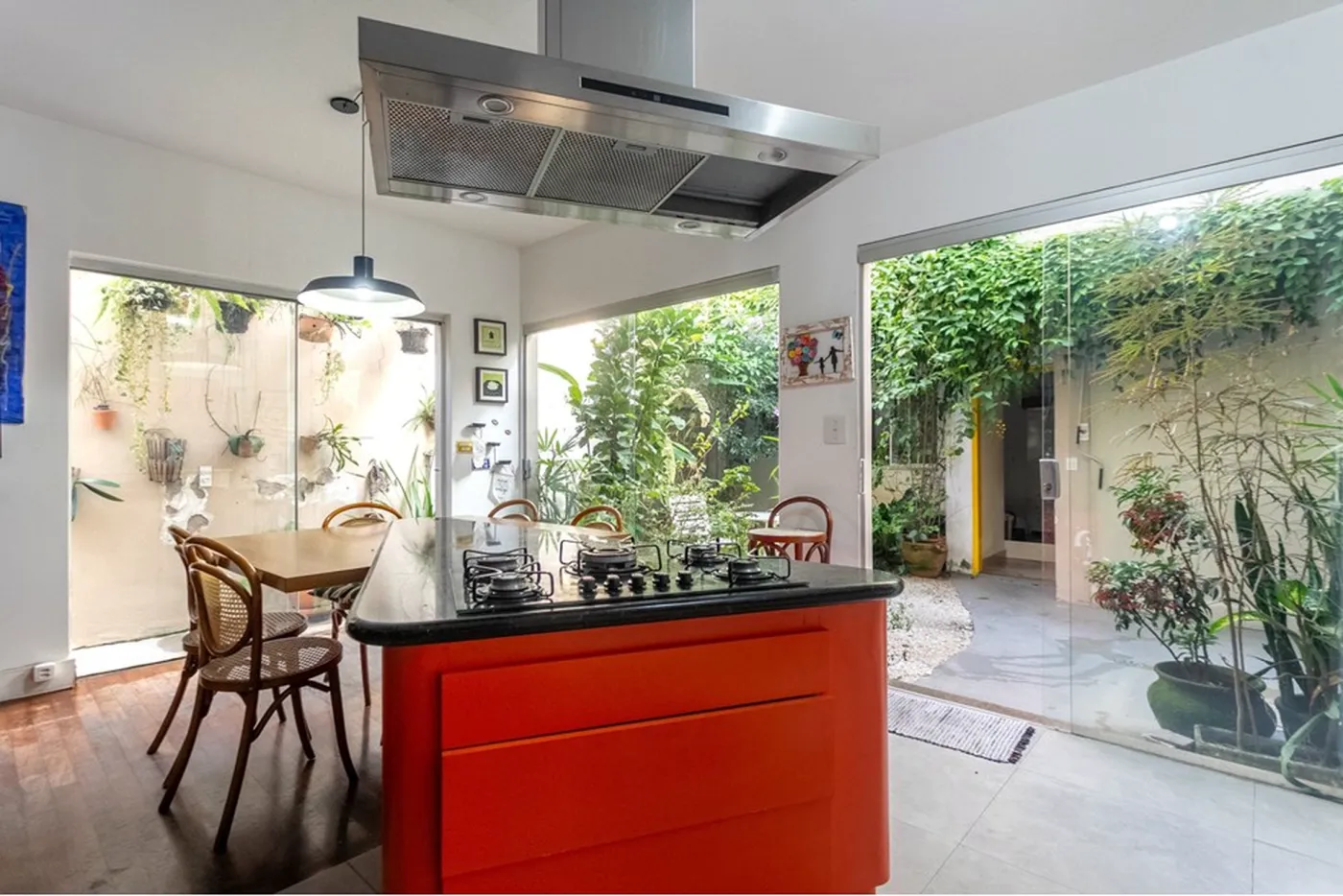 CBA 86 601301062-18 - Remax Studio 76 Exclusividades