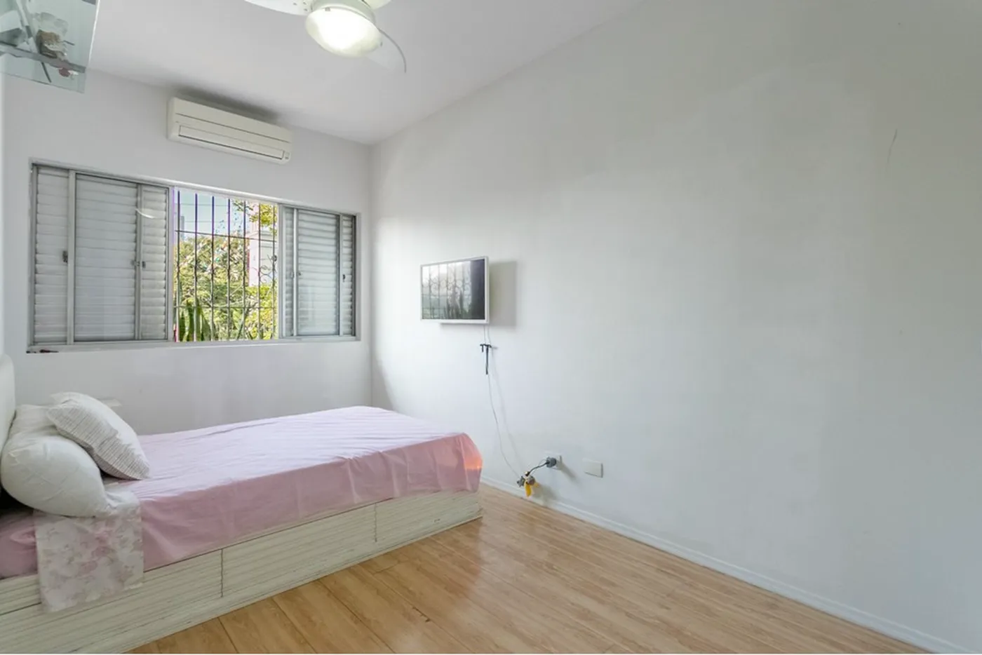 CBA 86 601301062-18 - Remax Studio 76 Exclusividades