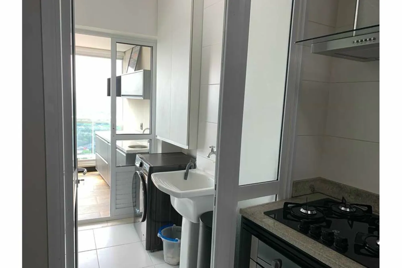PPL 215 Apto 601261073-31 - REMAX Terra Exclusividades
