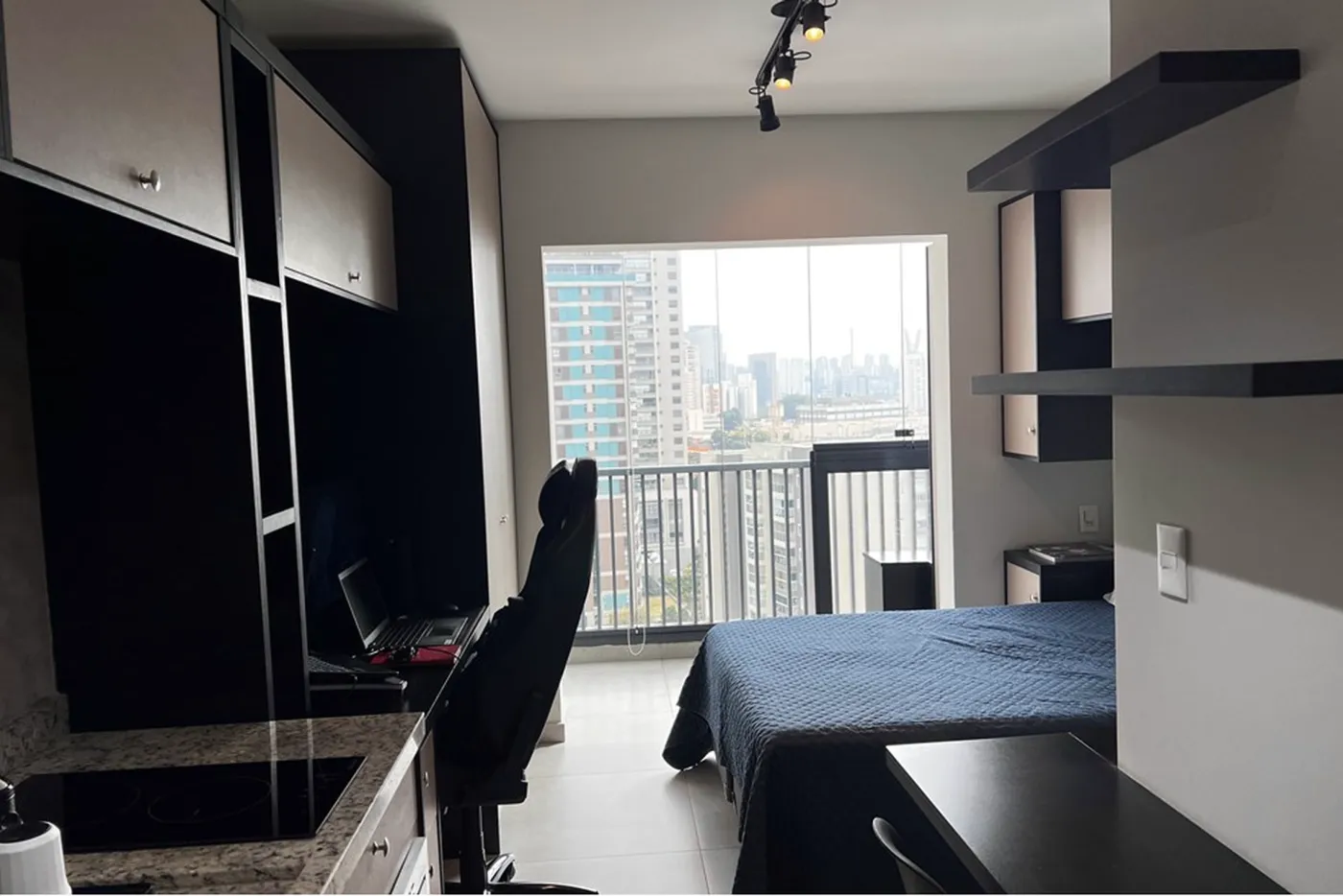 BDS 21 Apto 601361051-33 - REMAX Trio Exclusividades