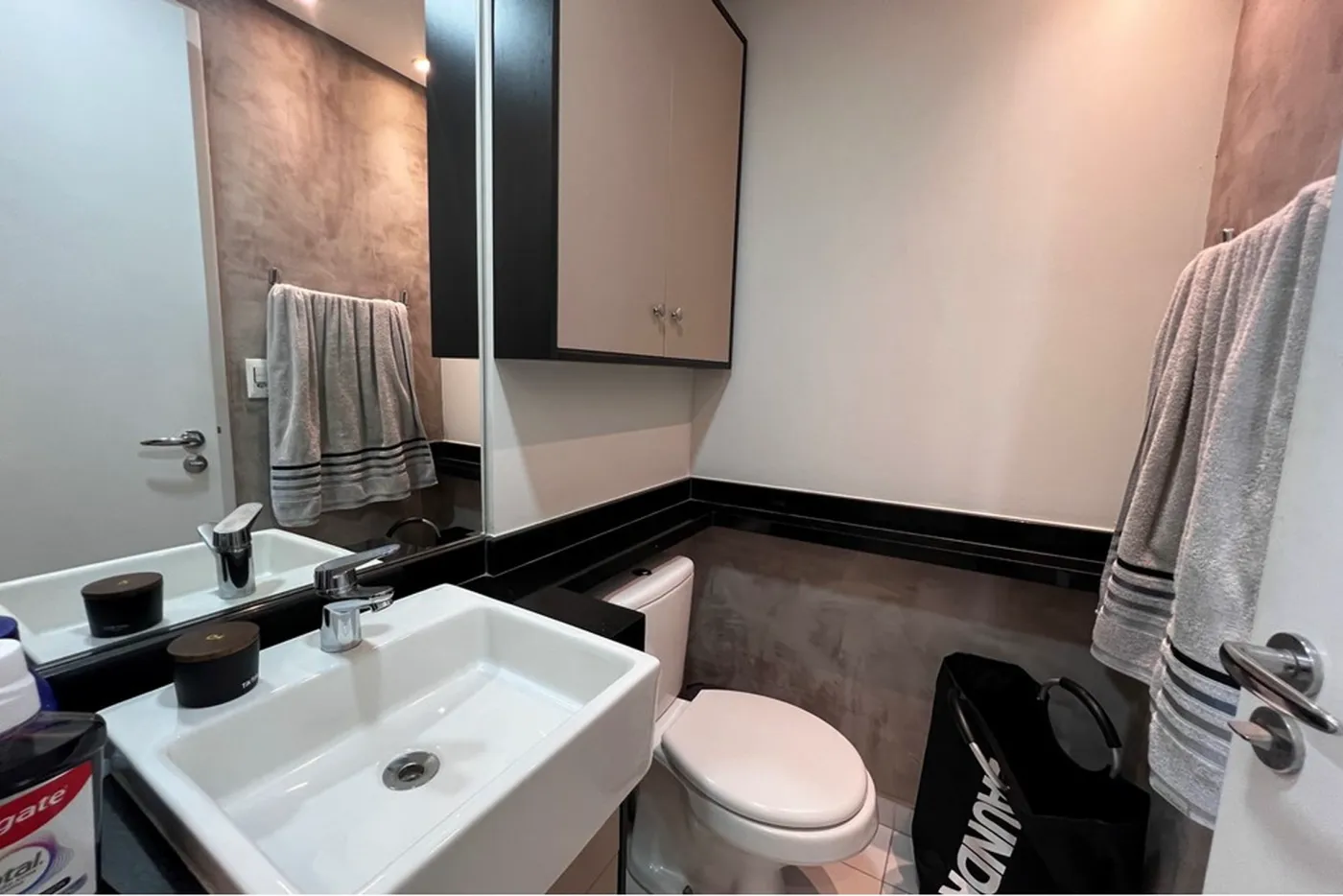 BDS 21 Apto 601361051-33 - REMAX Trio Exclusividades