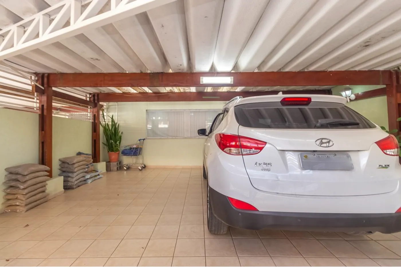 IER 157 Casa 602291041-26 - REMAX B12 Exclusividades