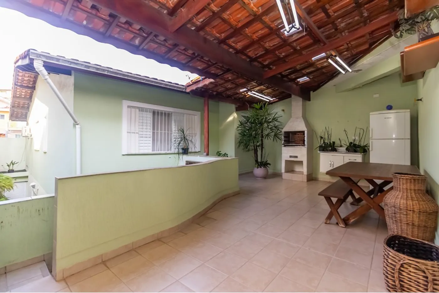 IER 157 Casa 602291041-26 - REMAX B12 Exclusividades