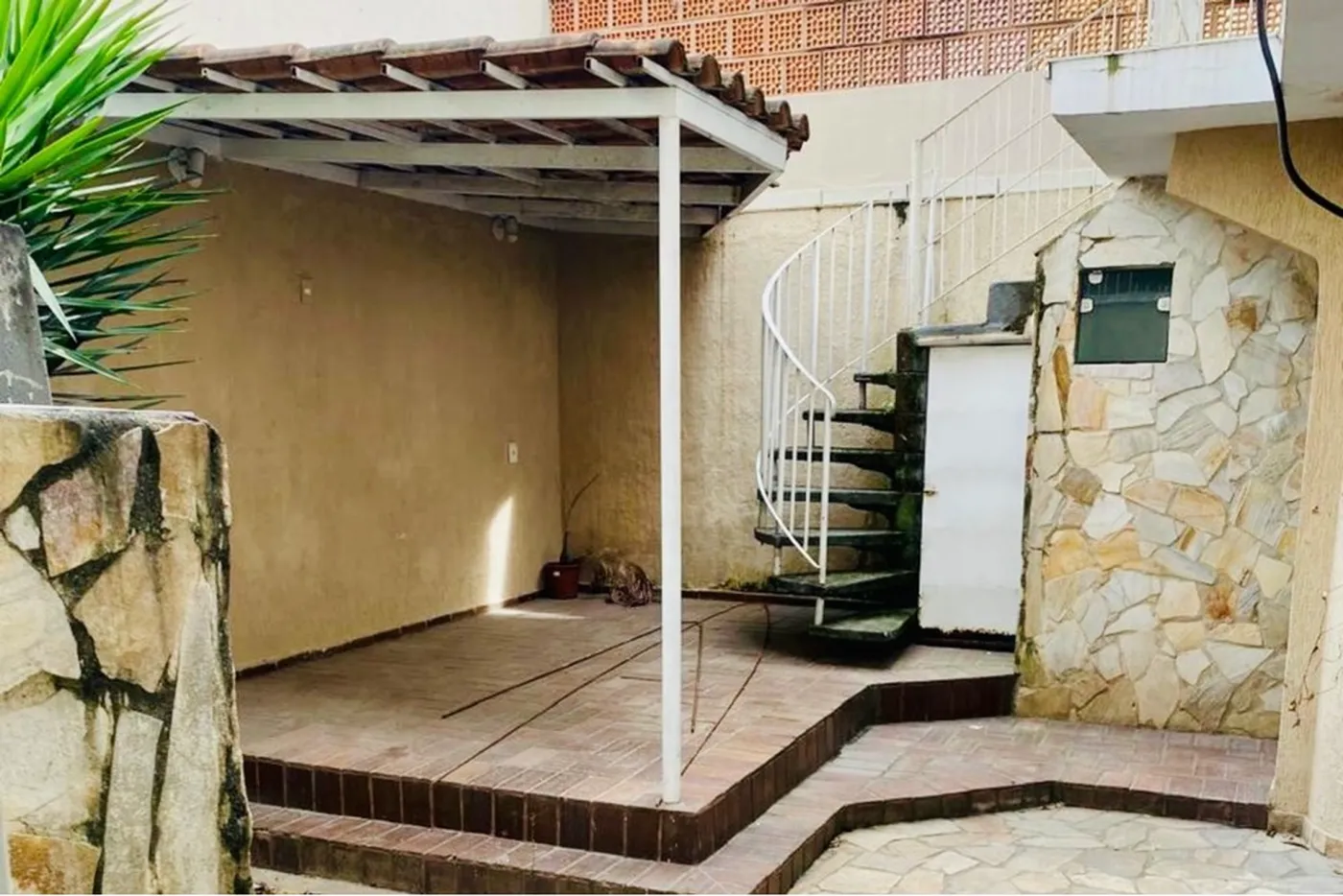 BAA 13 Casa 601361053-31 - REMAX Trio Exclusividades