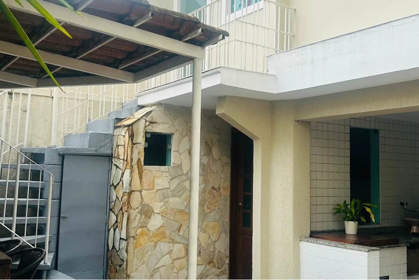 BAA 13 Casa 601361053-31 - REMAX Trio Exclusividades
