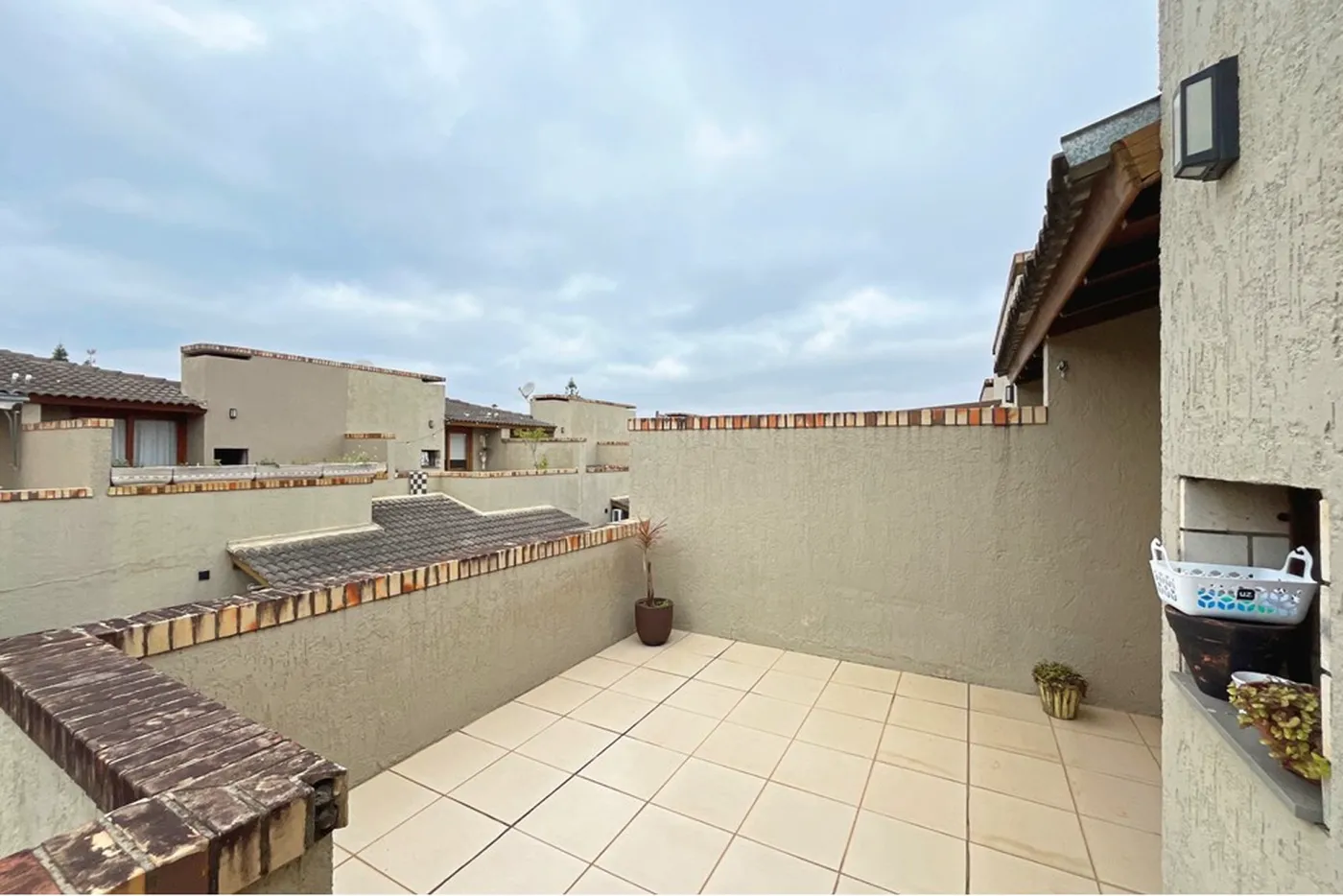 GG 126 Casa 610191048-35 - REMAX Casa Sul Exclusividades