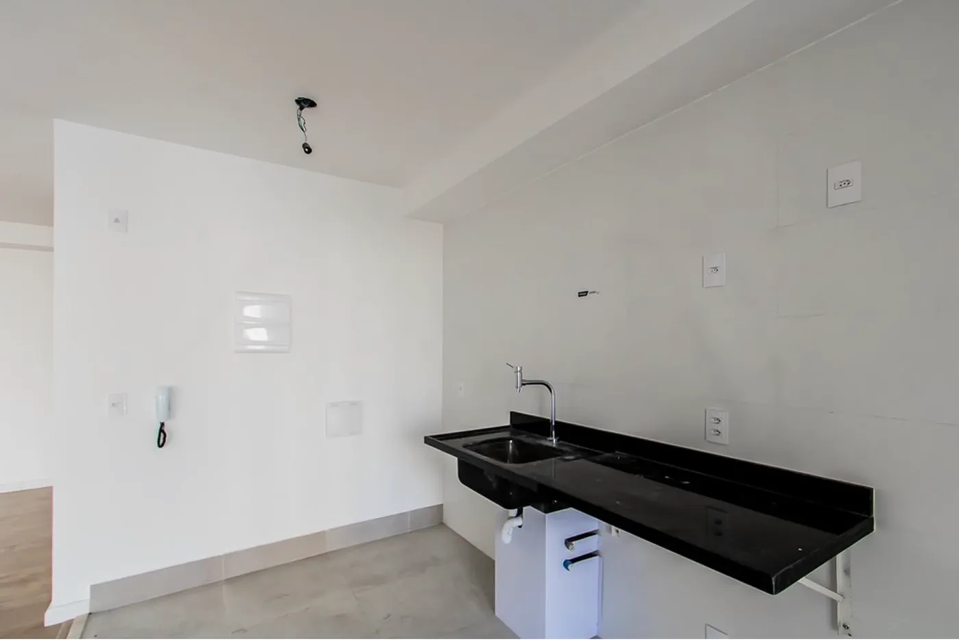 ISS 596 Apto 601401007-58 - REMAX Paradisus Exclusividades