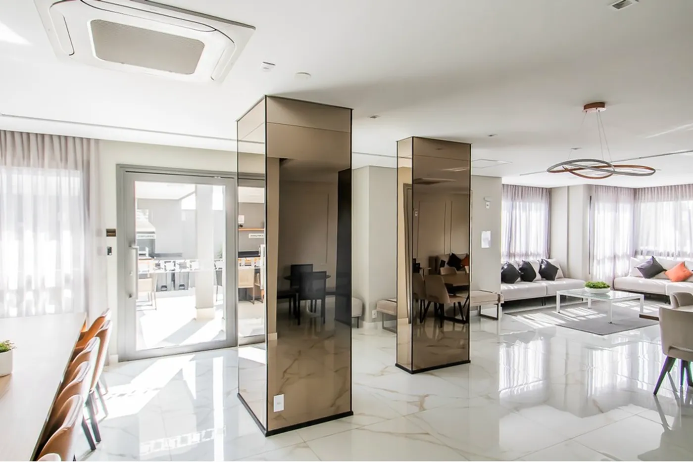 ISS 596 Apto 601401007-58 - REMAX Paradisus Exclusividades