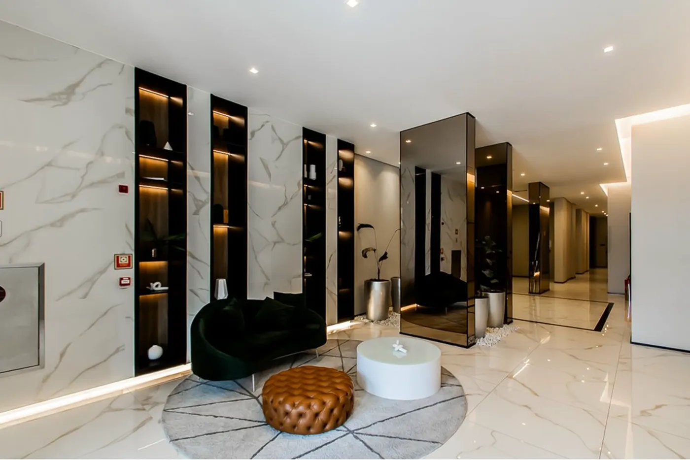 ISS 596 Apto 601401007-58 - REMAX Paradisus Exclusividades
