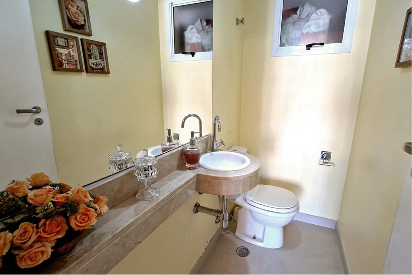 BB 66 Apto 601361052-84 - REMAX Trio Exclusividades