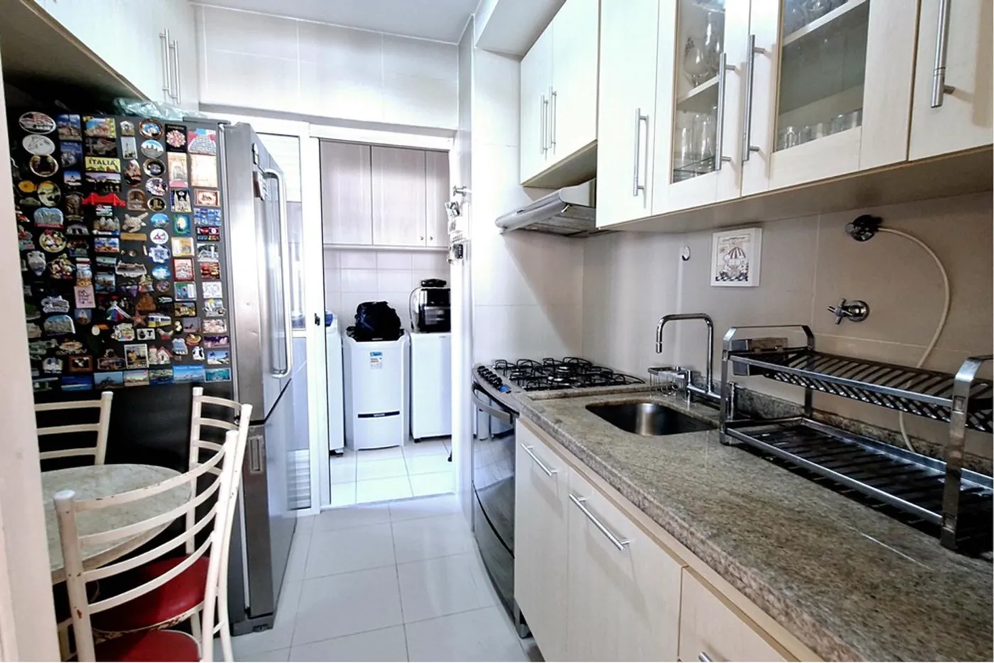 BB 66 Apto 601361052-84 - REMAX Trio Exclusividades